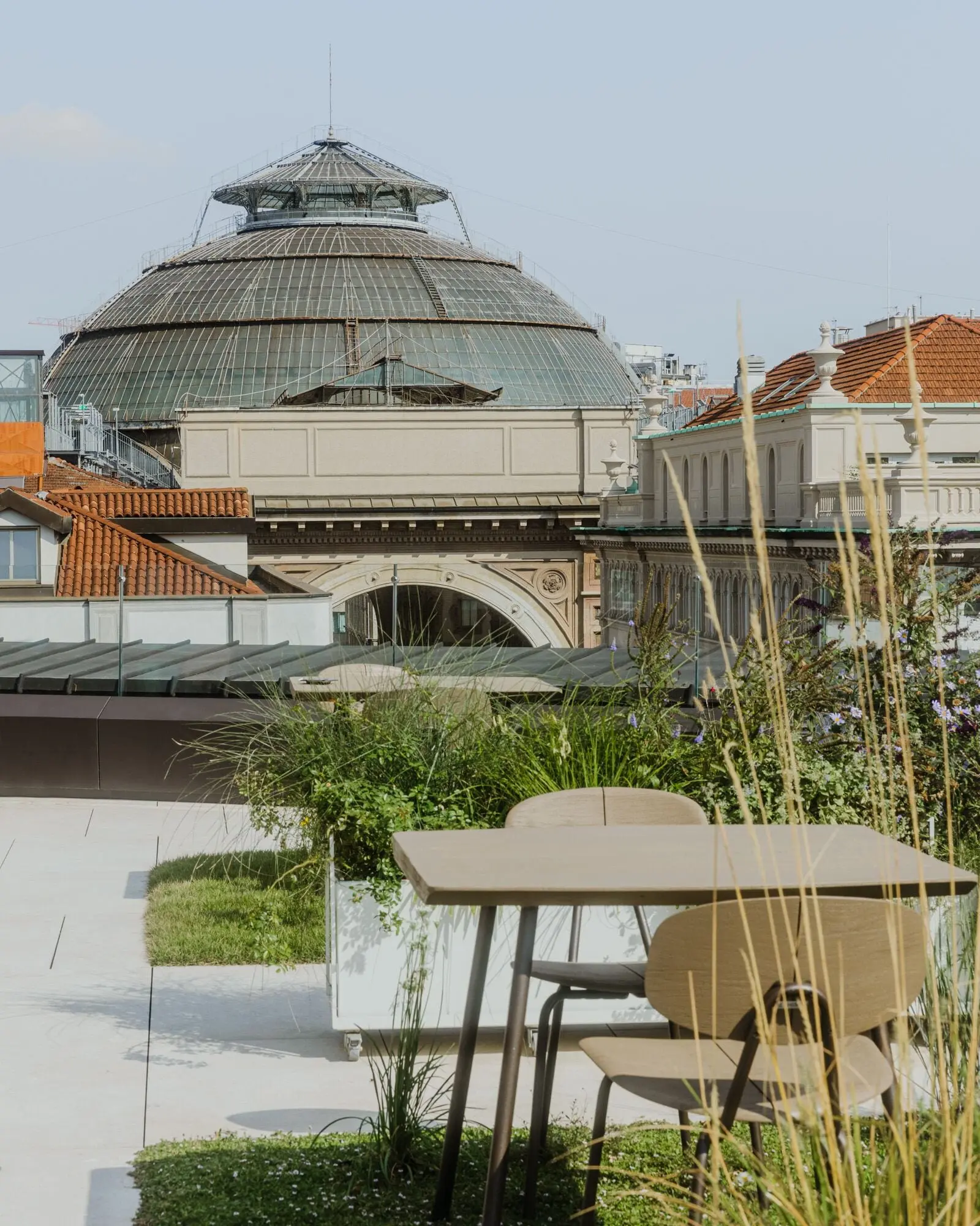 La terrazza di Horto sui tetti di Milano