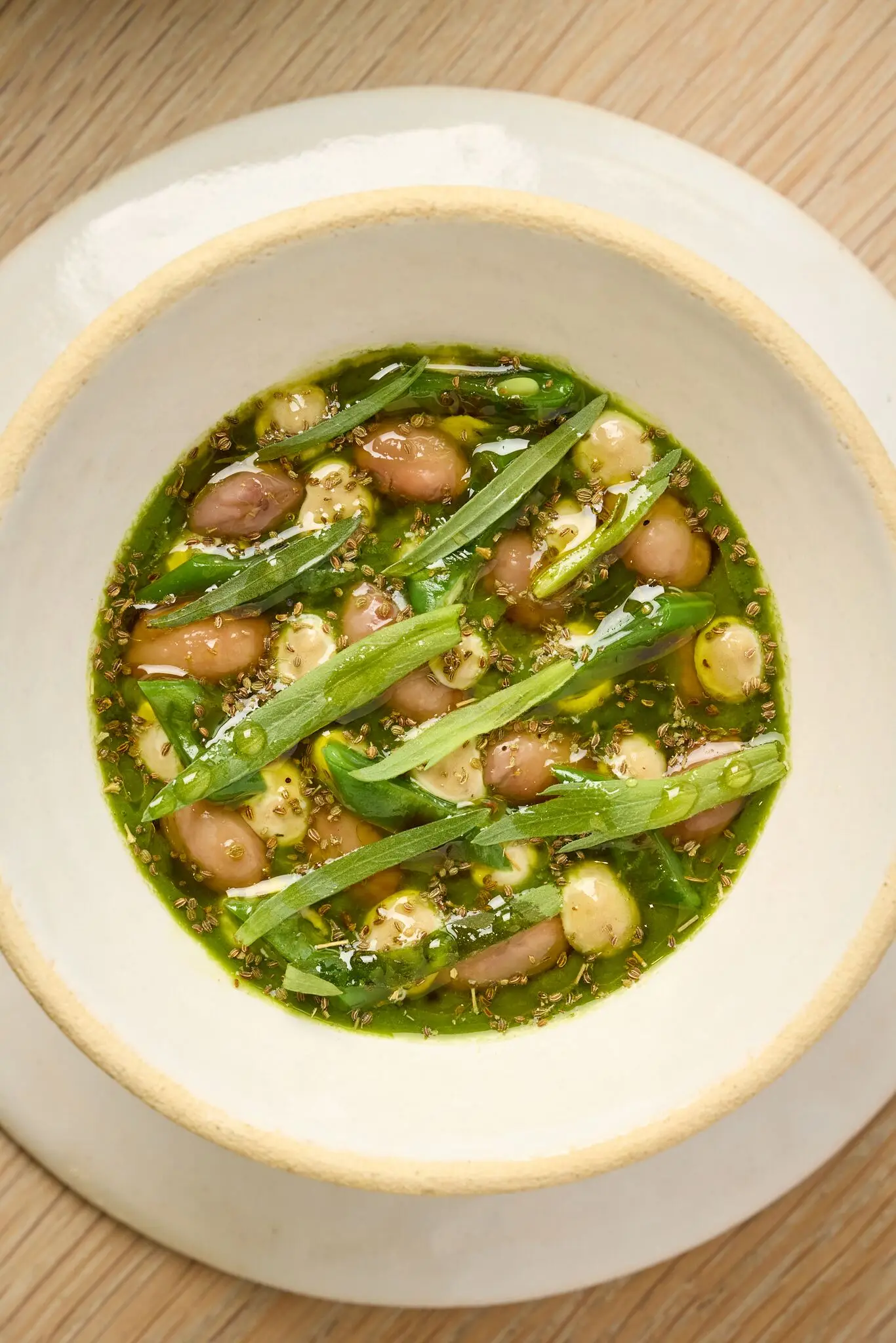 Fagioli di Gambolò, porro, taccole e dragoncello.